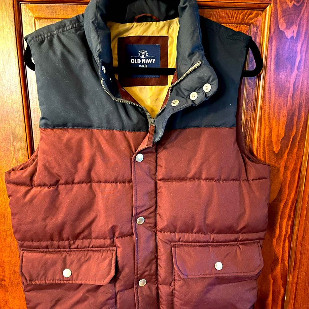 Retro old navy puffer vest - medium